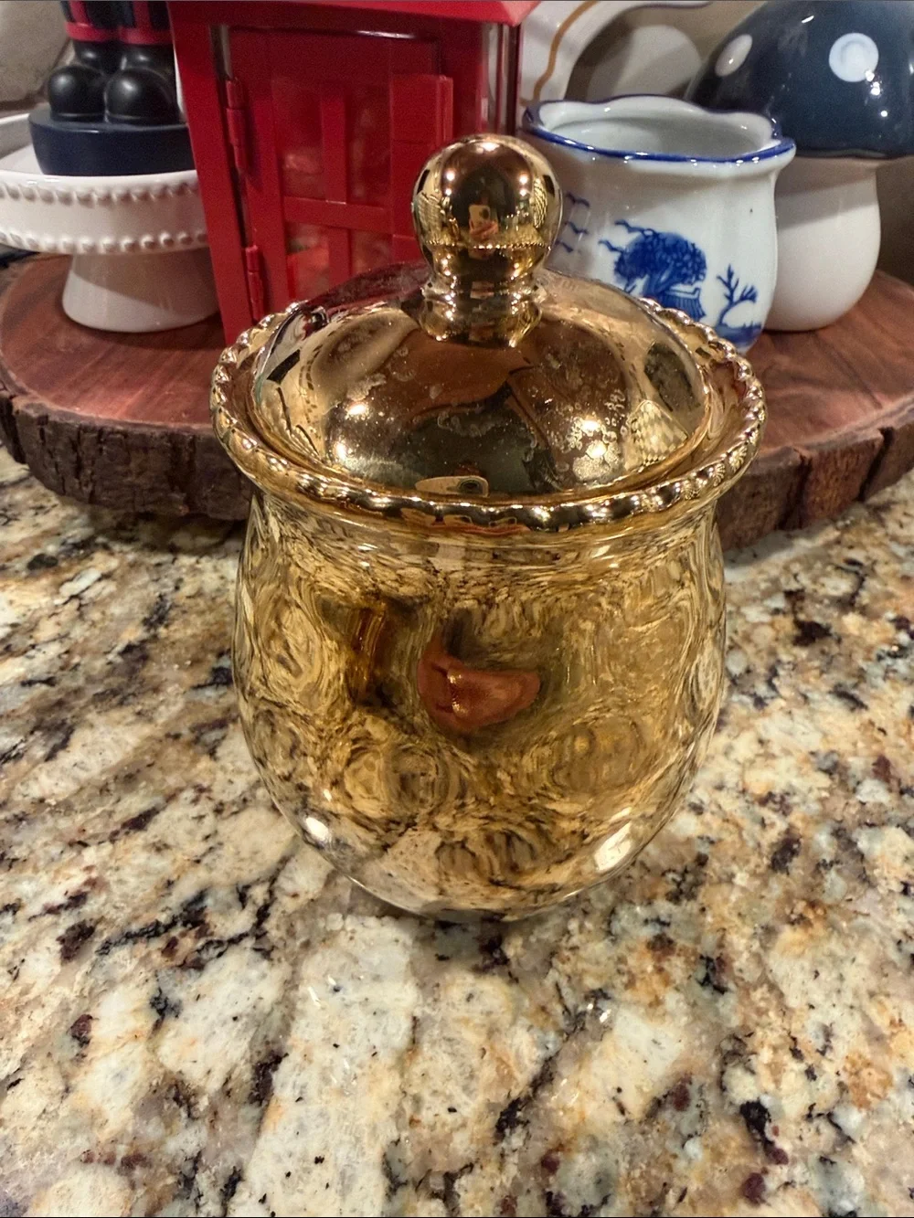 Gold Ceramic Creamer and Sugar Set with Beaded Details.
